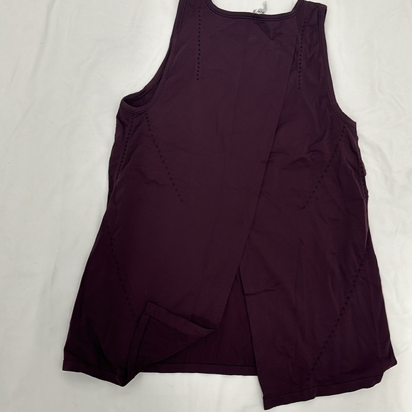 Athleta Foothill Crew Neck Split Back Tank- Small- Burgundy - Picture 7 of 7
